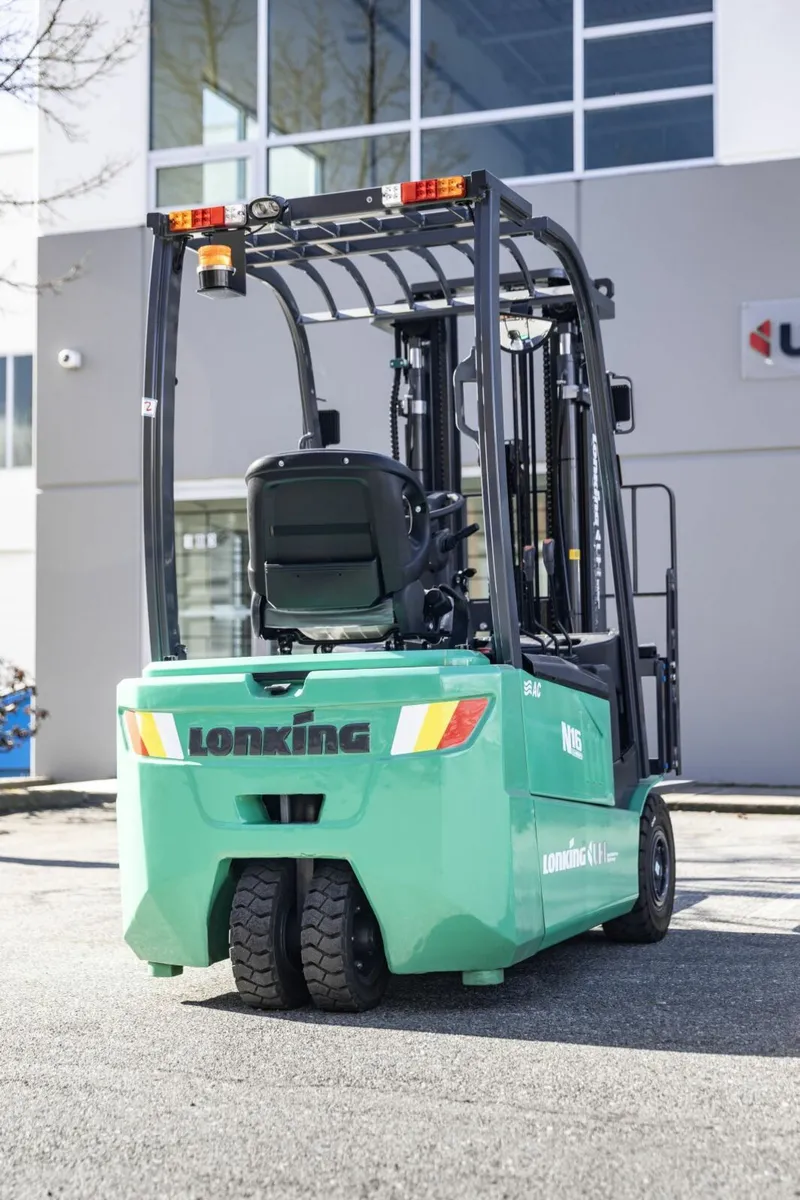 Lonking 1.6ton Zero Turn Lithium Battery forklift - Image 1