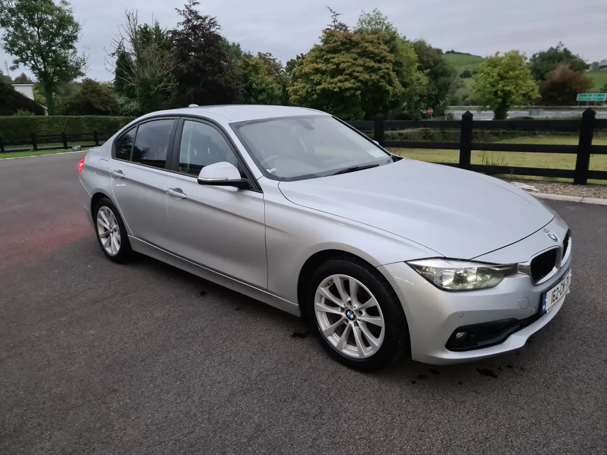 BMW 3-Series 2016 - Image 2