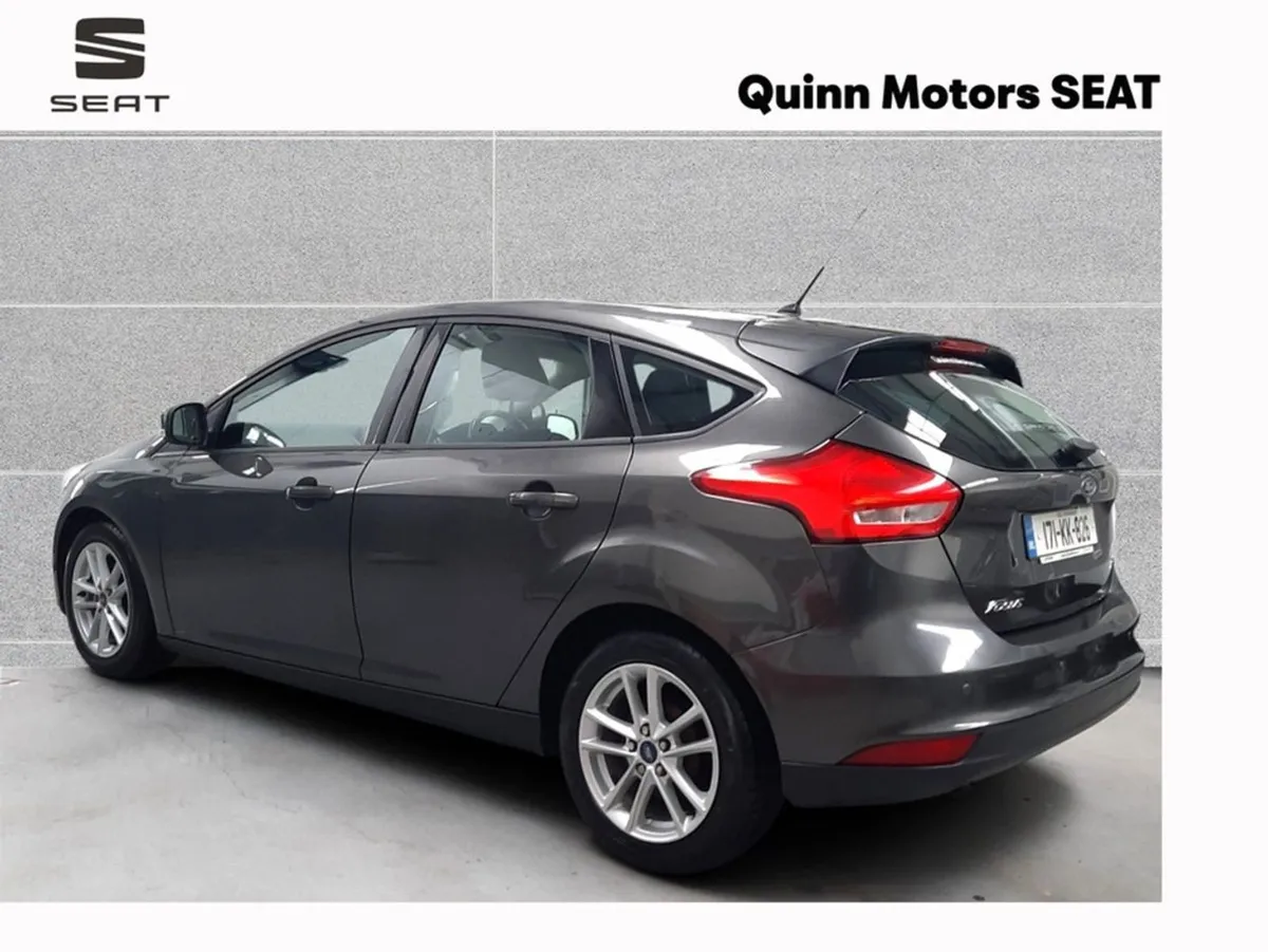 Ford Focus Style 1.5 TD 95ps 6speed 4 4DR - Image 4