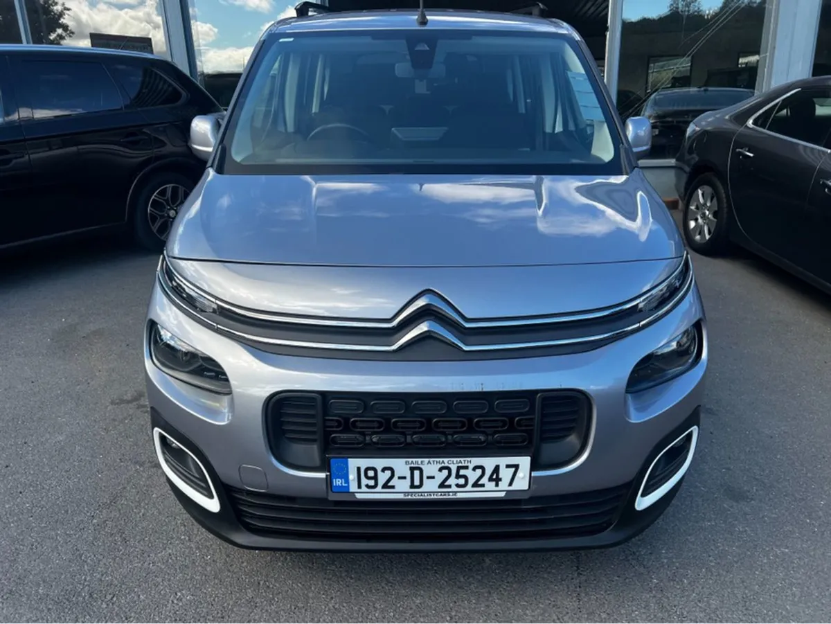 Opel Combo 7 Seat X Long 1.2 110bhp - Image 2