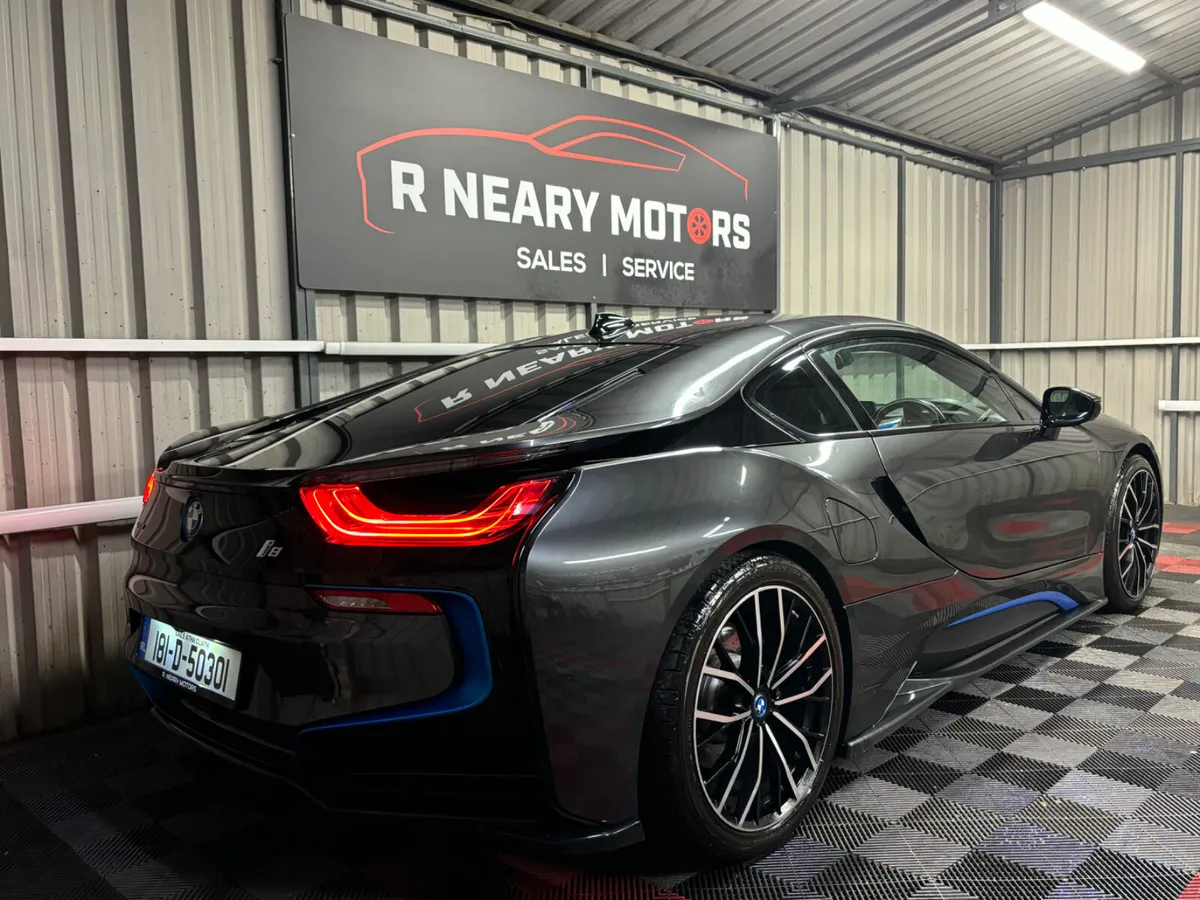 2018 181 BMW i8 Petrol/Hybrid Harmon Kardon - Image 3