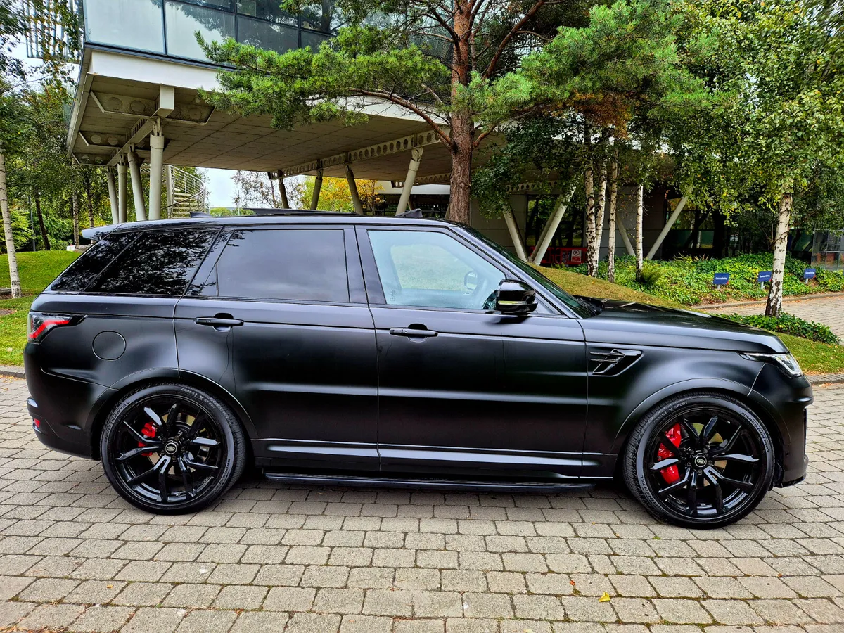 RANGE ROVER SVR **SALE AGREED** - Image 2