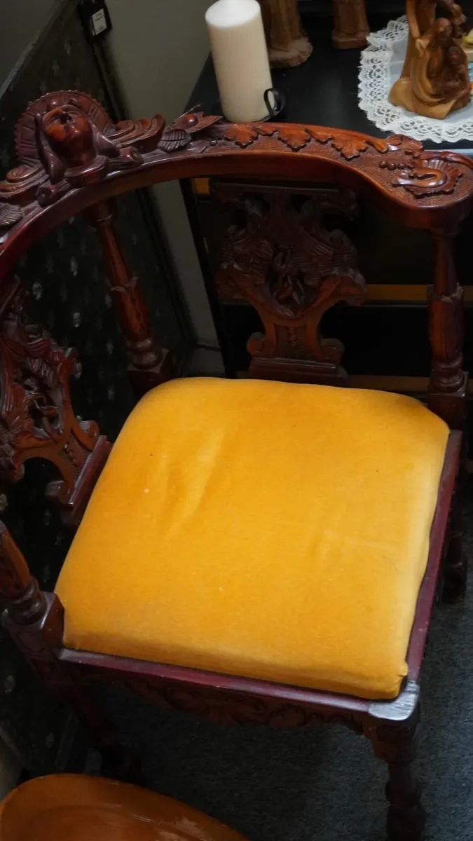 Antique Carved Mahogany Corner Chair - Image 2