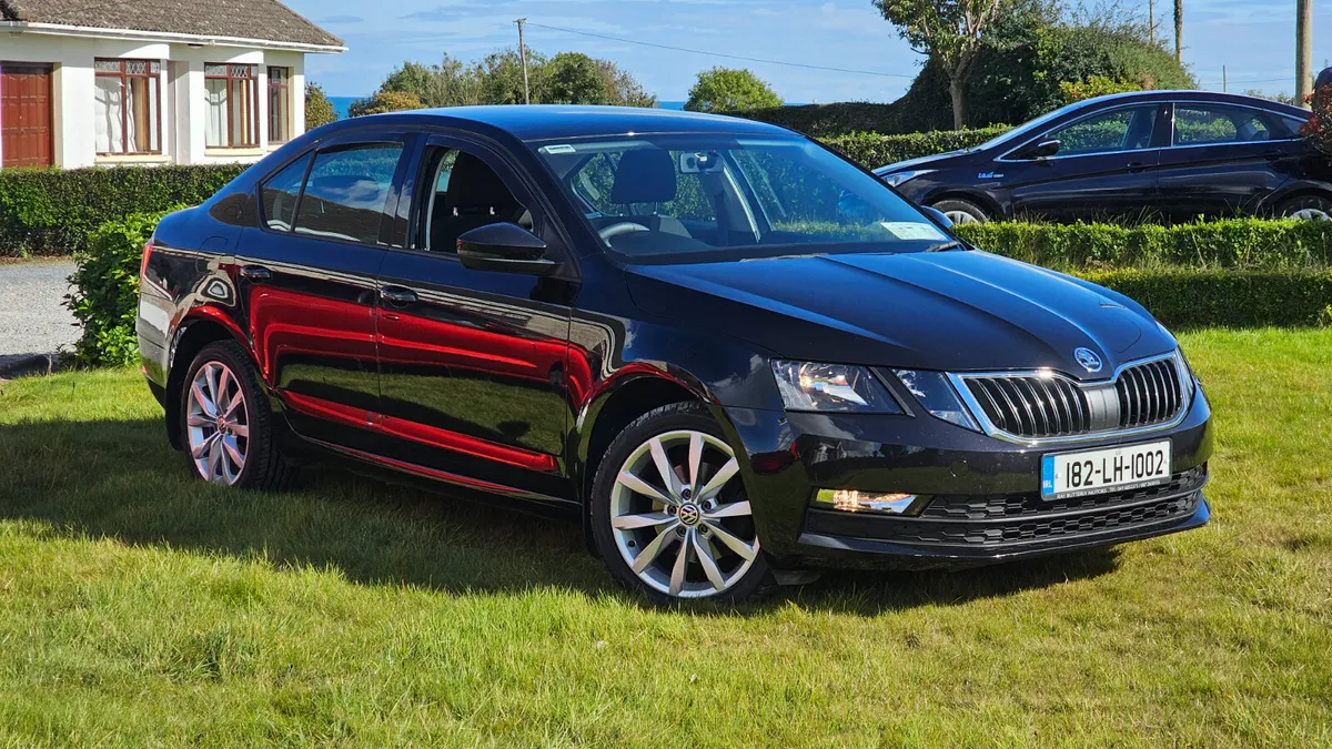 Skoda Octavia 182 1.0TSI DSG Automatic - Image 2