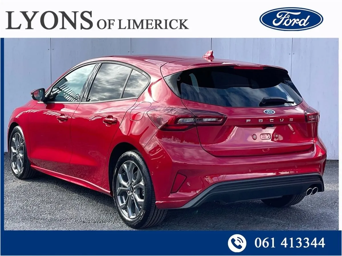 Ford Focus 5 Door st-line 1.0l Ecoboost 125PS Mhe - Image 2