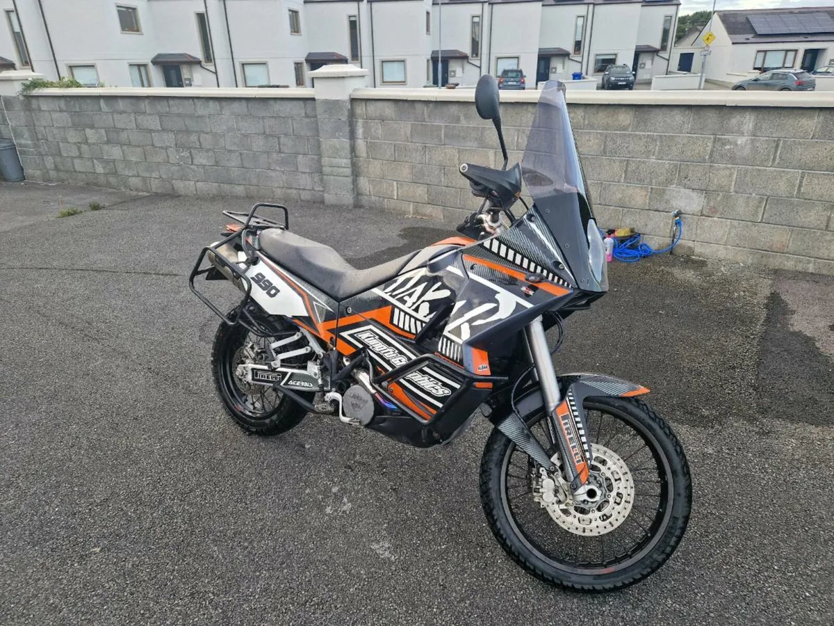 KTM 990 Adventure - Image 1