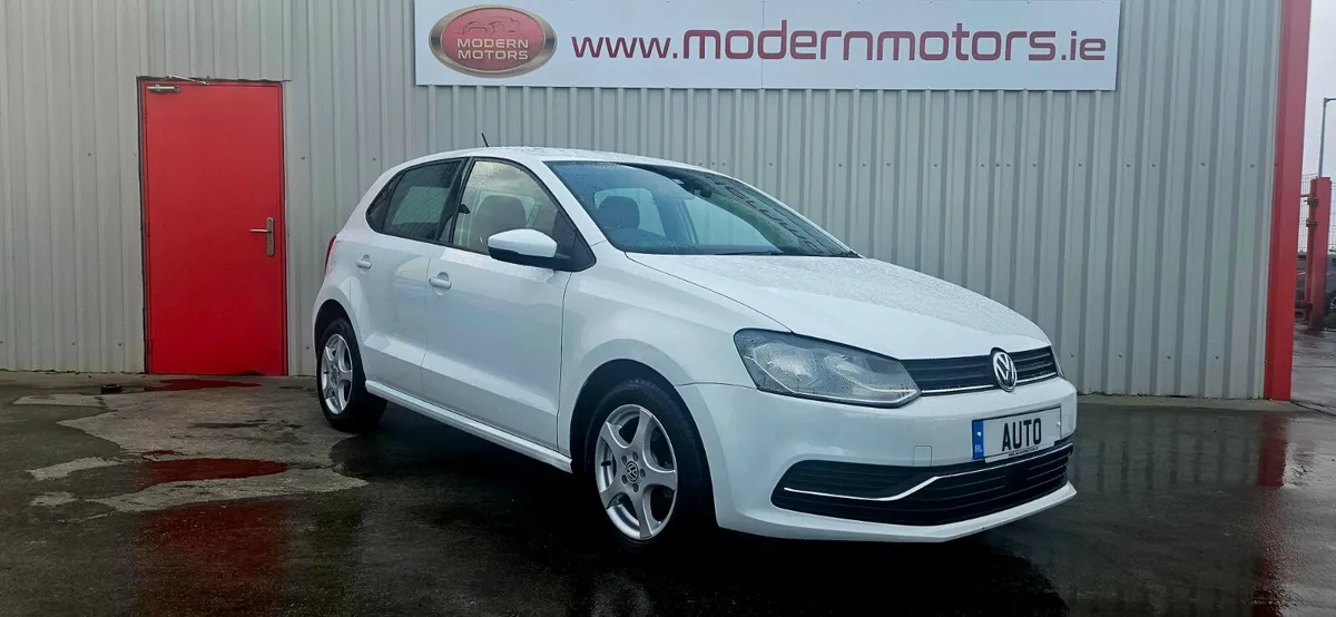 Volkswagen Polo auto 1.2 tsi dsg comfort low kms - Image 2