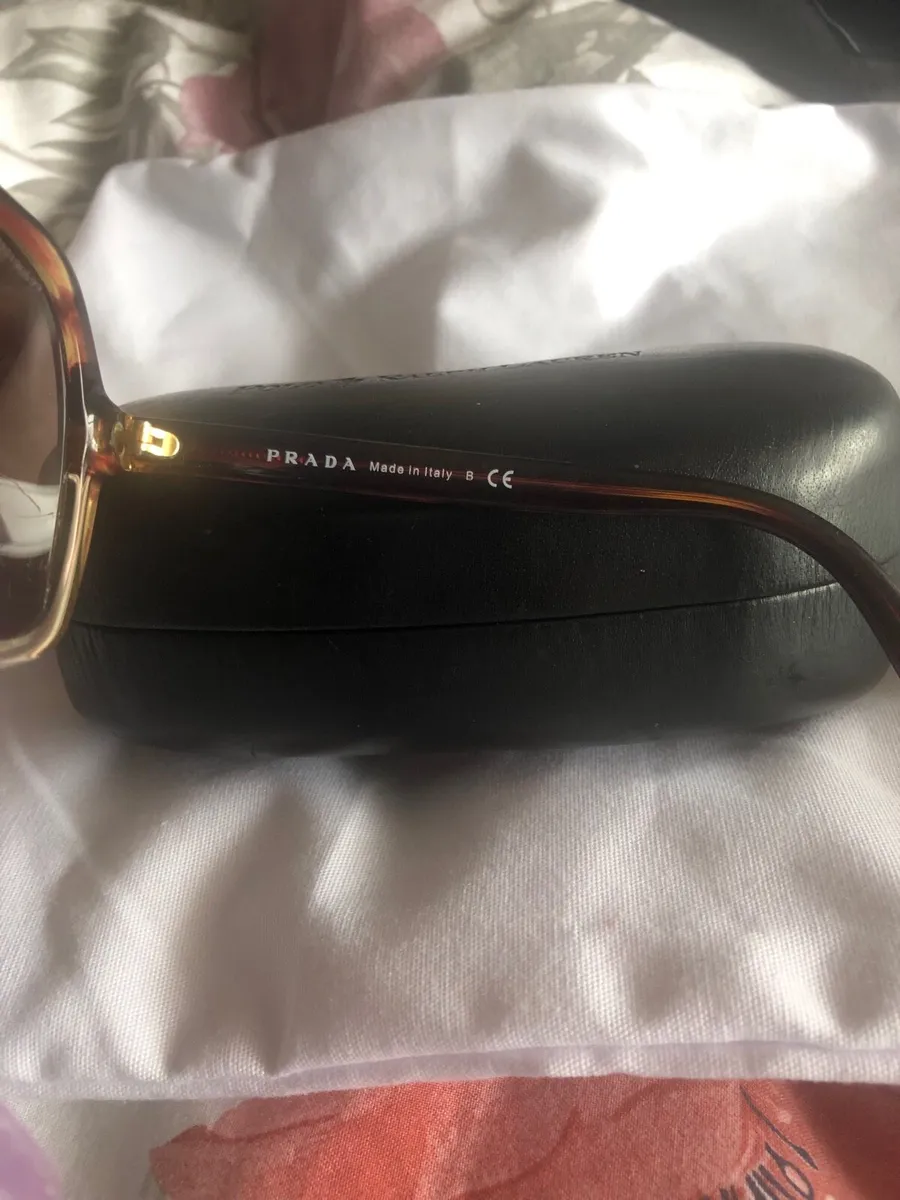 Ladies sunglasses - Image 3