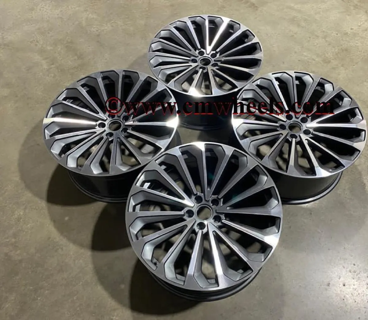 20" Inch Alloys VW T6 T5 Transporter 5x120 65.1 - Image 4