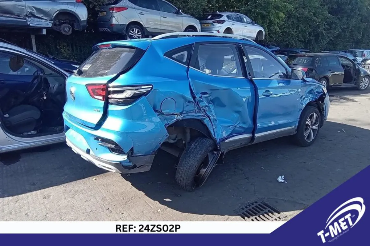 2021 MG ZS BREAKING FOR PARTS - Image 4