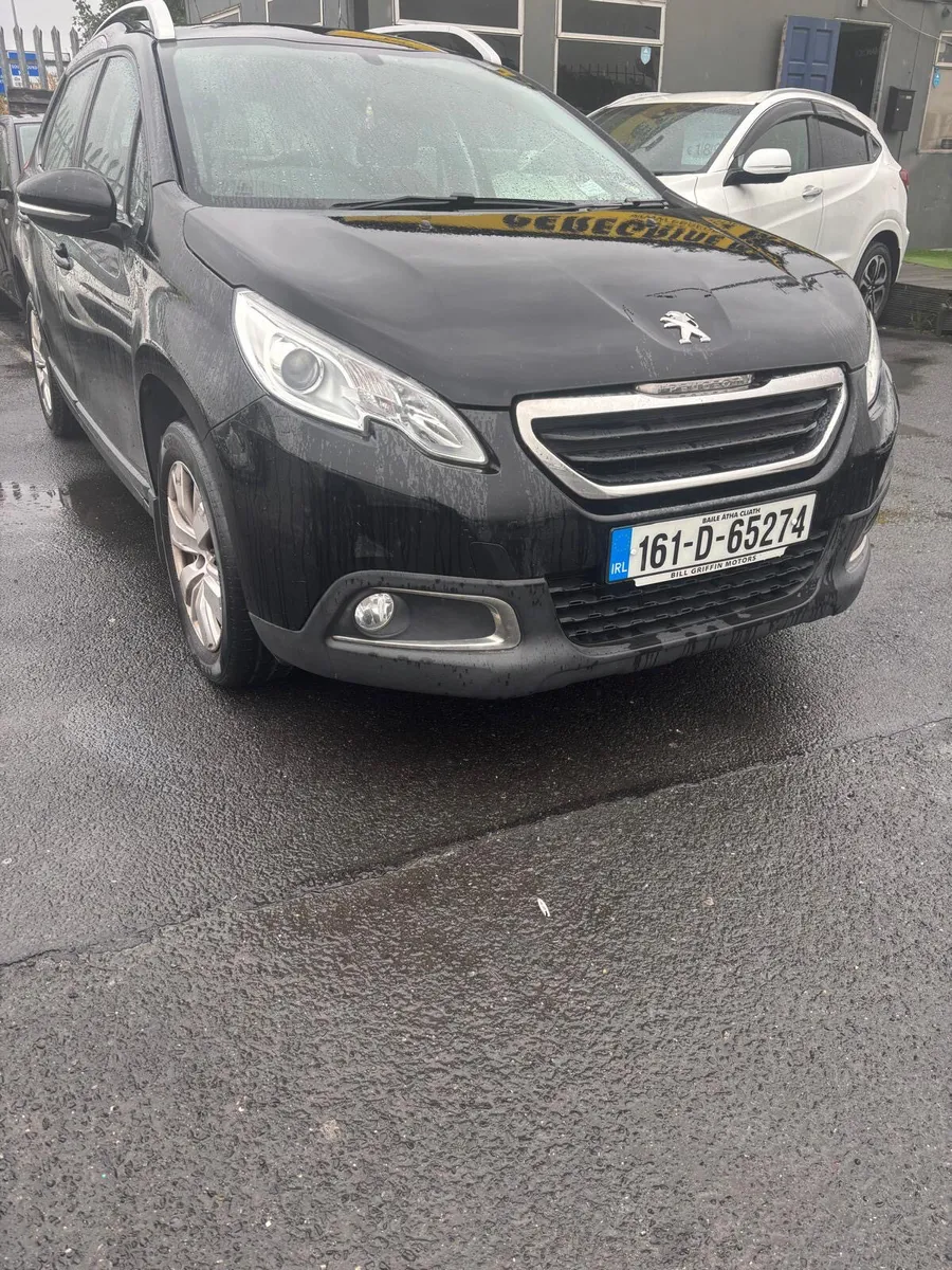 Peugeot 2008 - Image 1