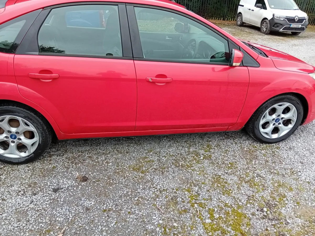 Ford Focus 2012 - Image 4