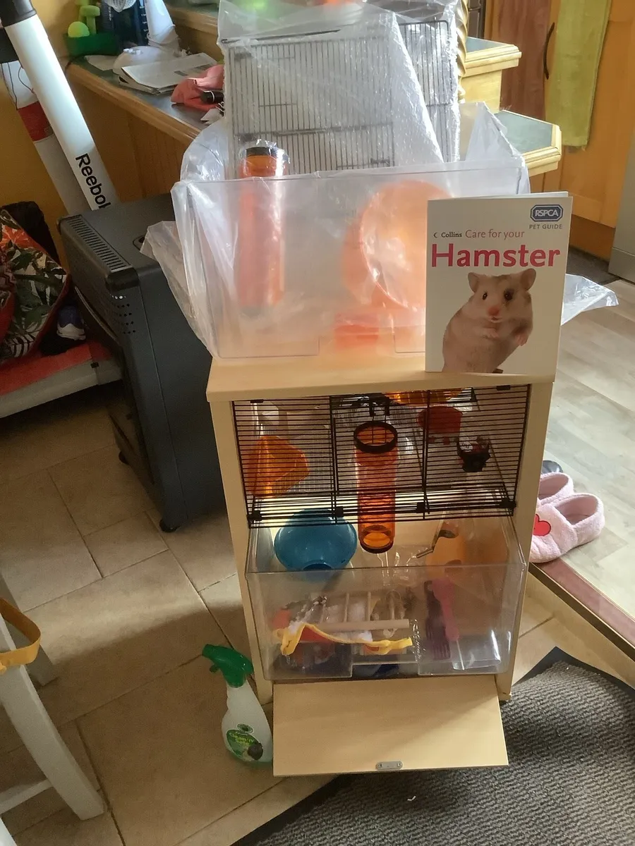 OMLET HAMSTER CAGE PLUS ….. - Image 1