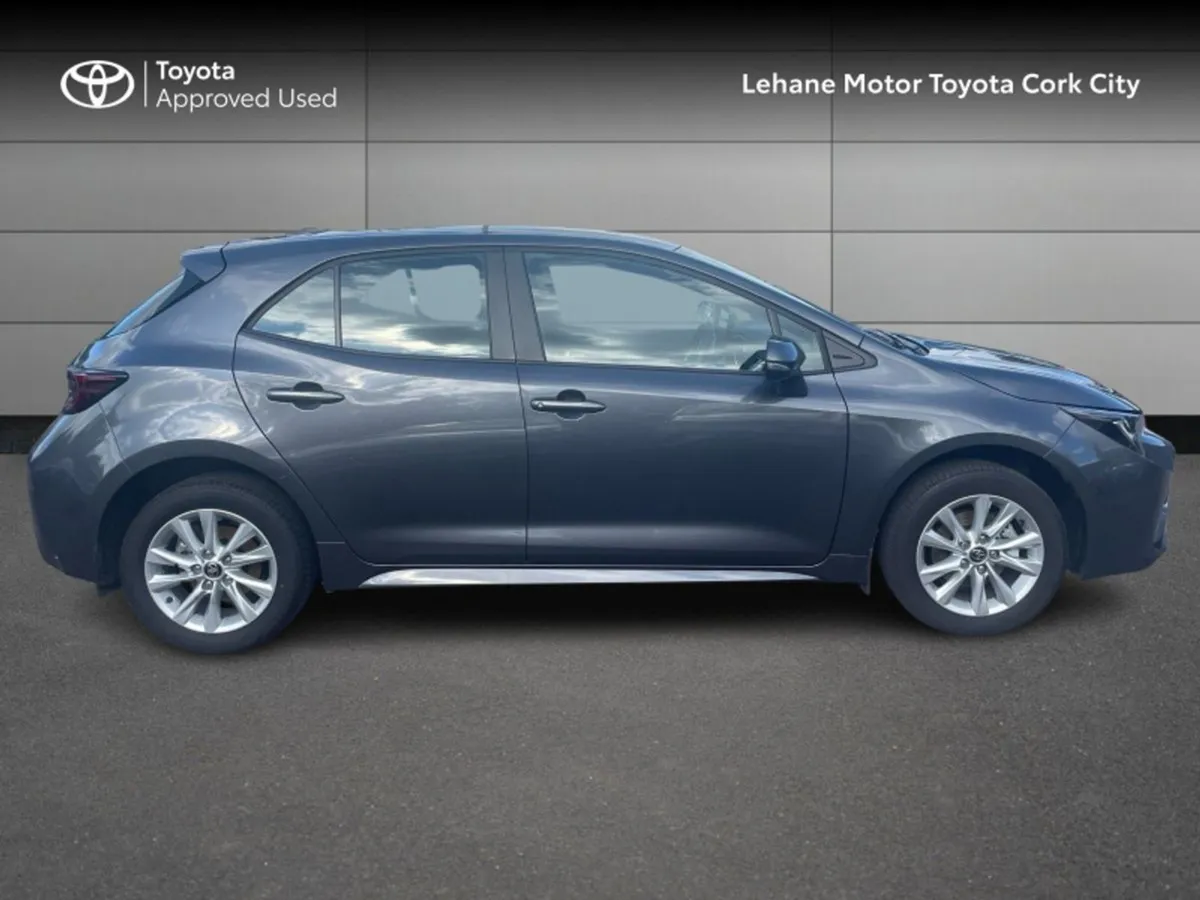 Toyota Corolla Corolla Hybrid Luna H/B - Image 3