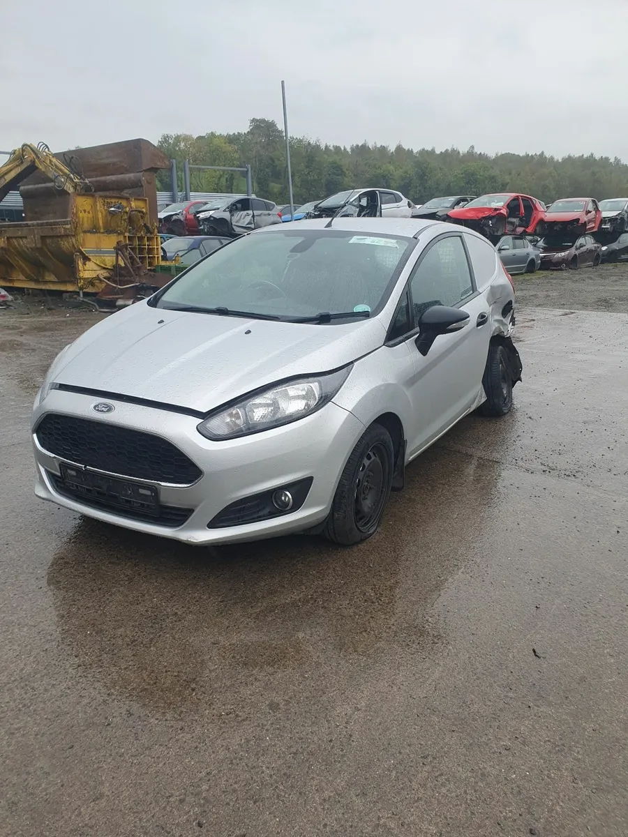 Ford Fiesta 2016 1.5TDCI**FOR PARTS** - Image 1