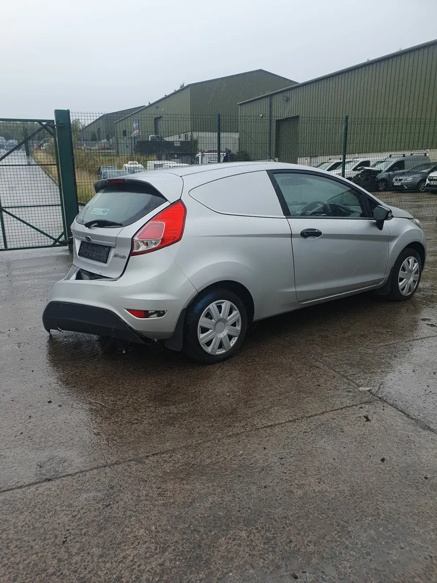 Ford Fiesta 2016 1.5TDCI**FOR PARTS** - Image 3