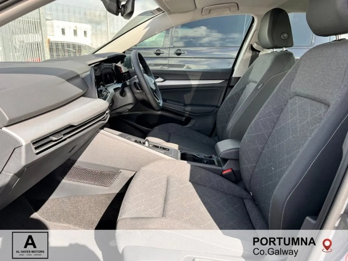 Volkswagen Golf Automatic Life 1.0 TSI Mhev 110BHP - Image 4