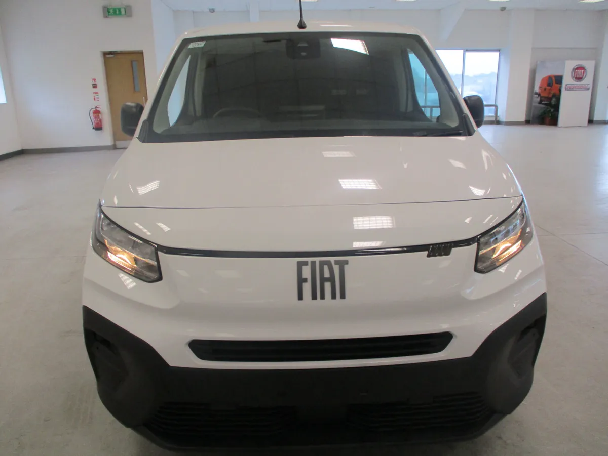 NEW 261 OFFERS 4.9% HP & 5 YR WARRANTY - Image 3