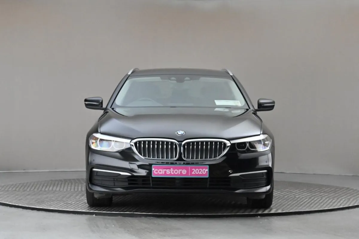 BMW 5 Series 520D SE Mhev Touring  black Leather - Image 2