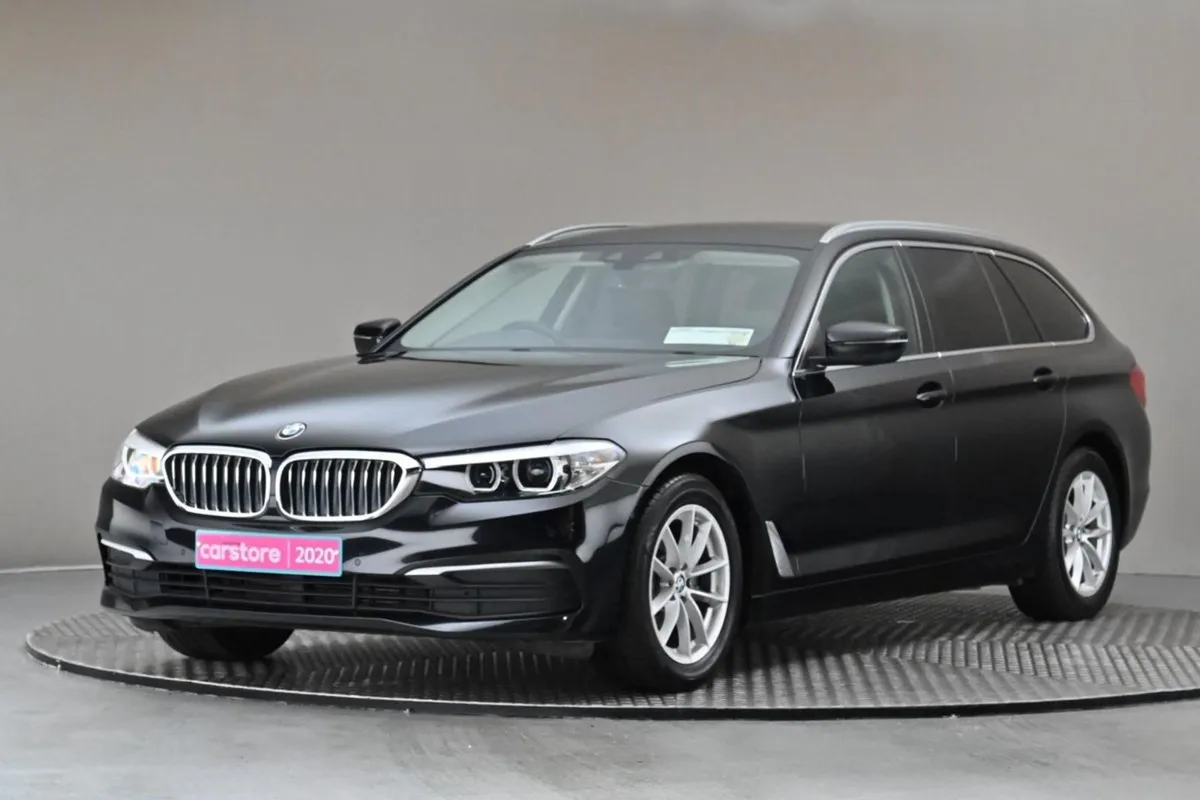 BMW 5 Series 520D SE Mhev Touring  black Leather - Image 3