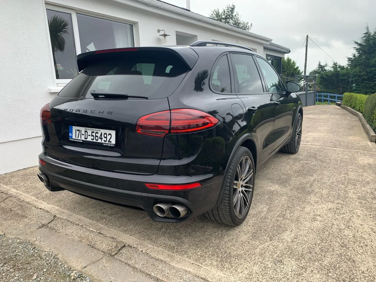 2017 Porsche Cayenne Hybrid  “”May P/x”” - Image 4