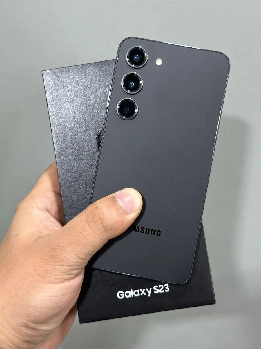 Samsung  S22 and S23 unlocked - Image 2