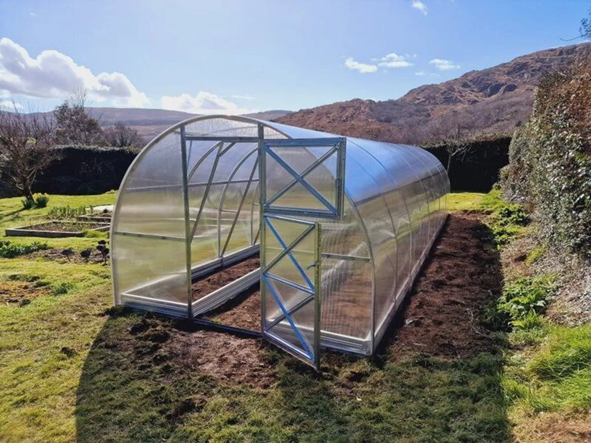 Greenhouse  Strong (3m x 10m; 9.8ft x 32.8ft) - Image 2