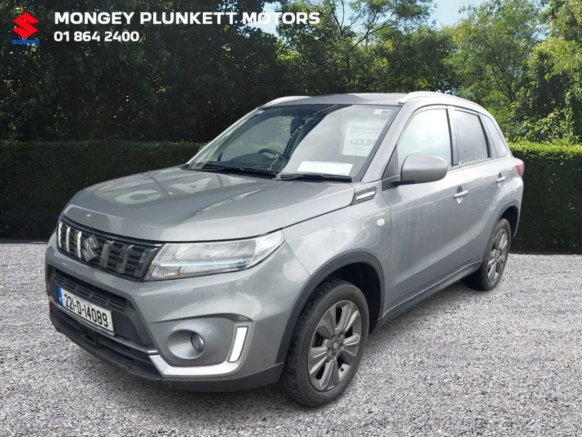 Suzuki Vitara SZT 1.4 Hybrid - Image 3