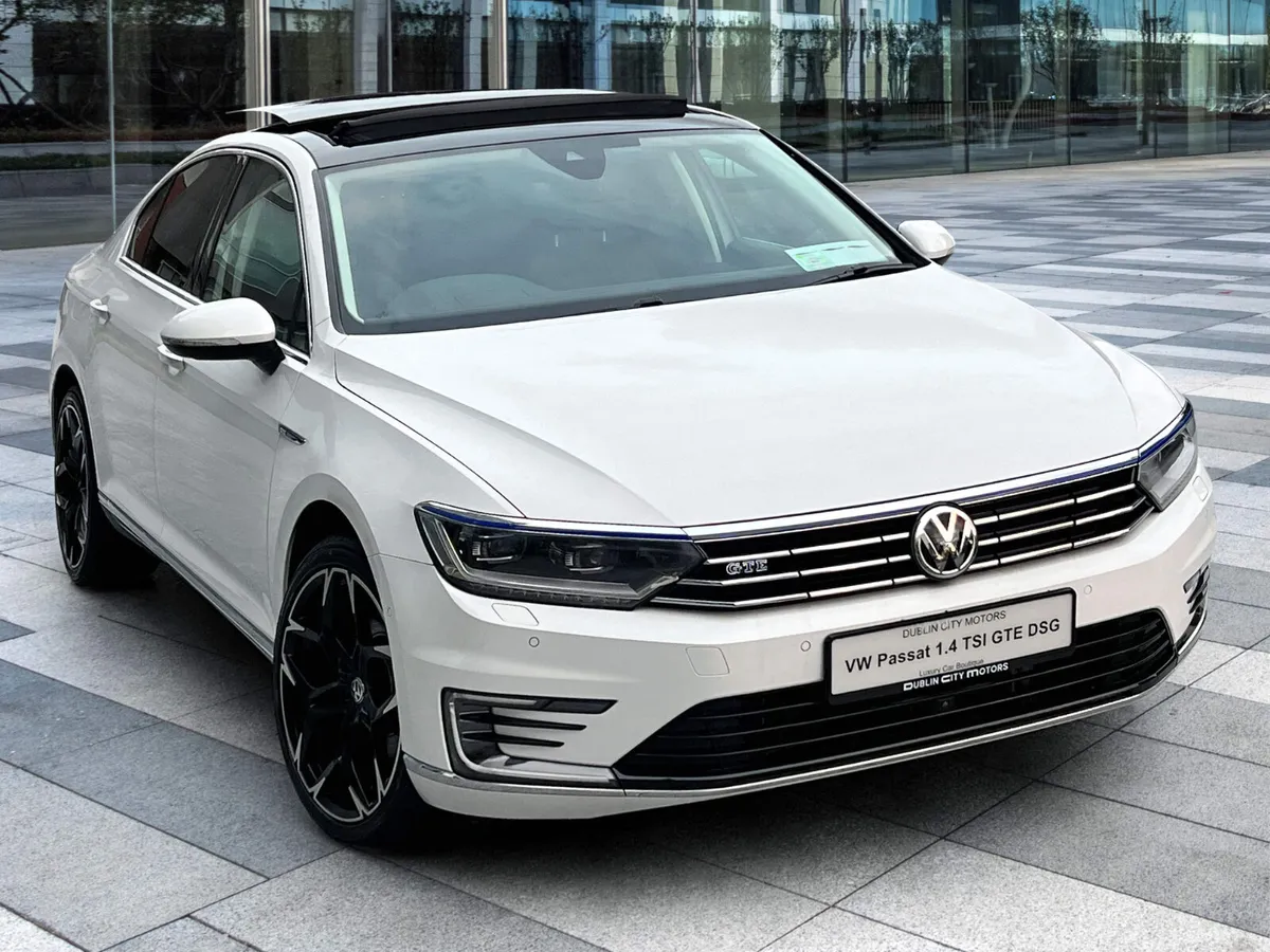 VW Passat 1.4 TSI GTE "Excellent Spec" - Image 1