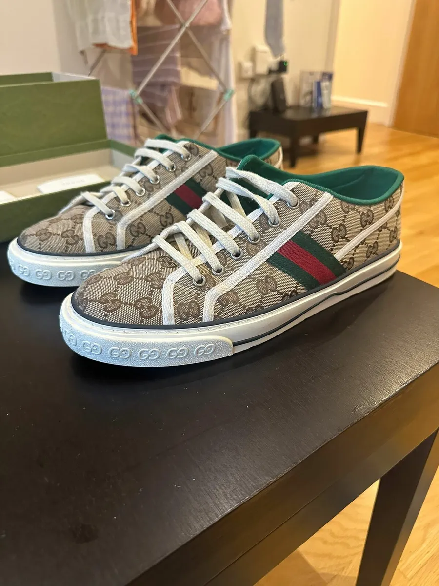 Mens Gucci trainers - Image 1