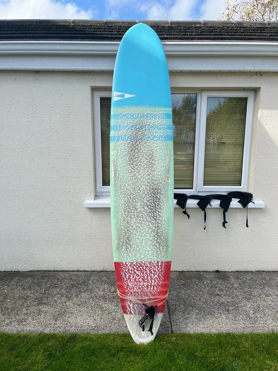 Surfboard - Image 1