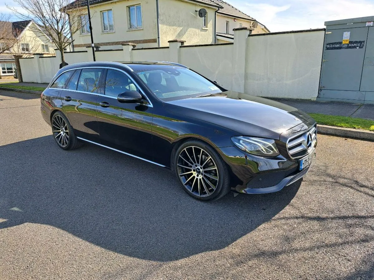 2017 MERCEDES-BENZ E-Class Estate - Image 1