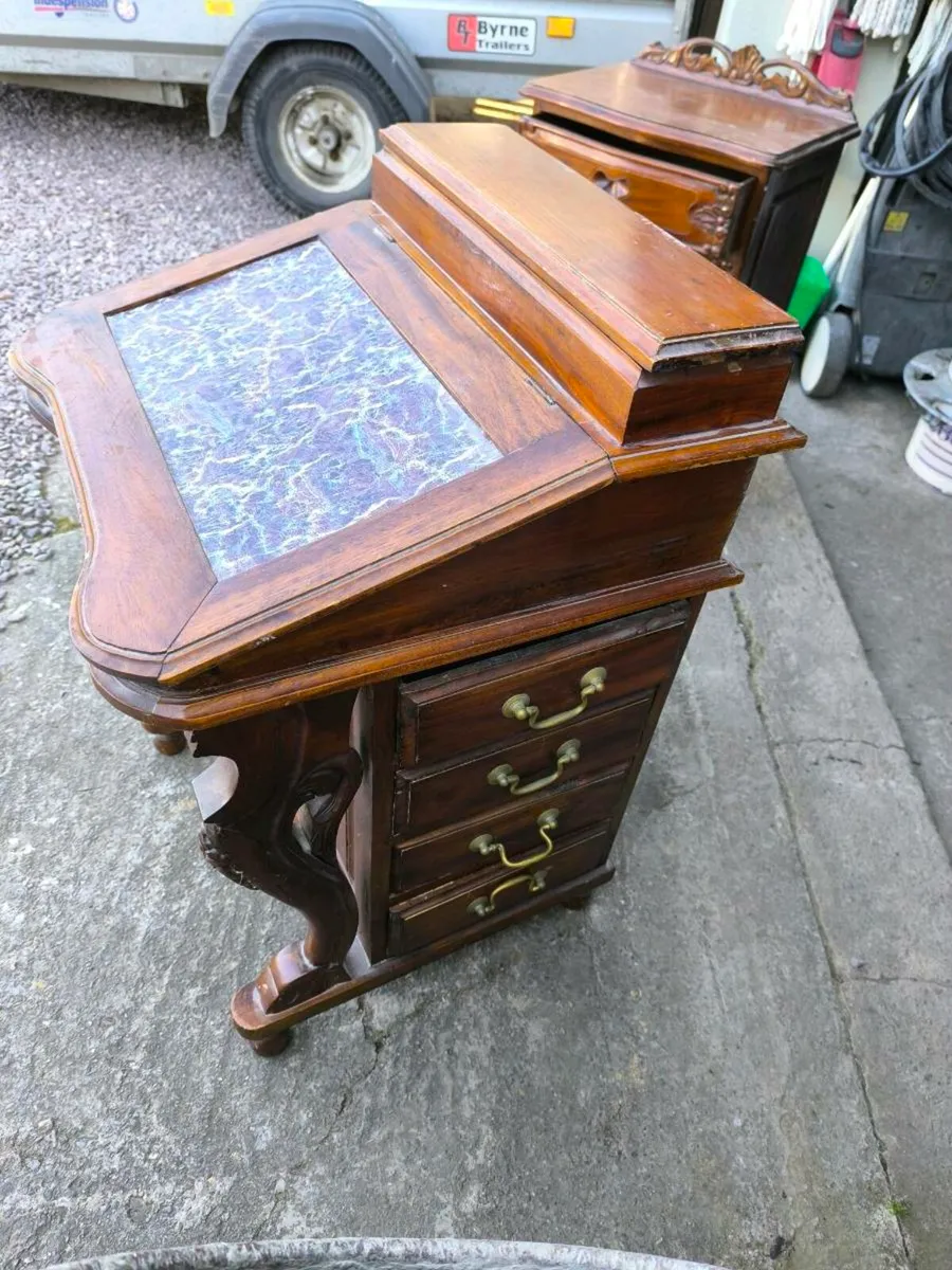 All items for sale - Image 2