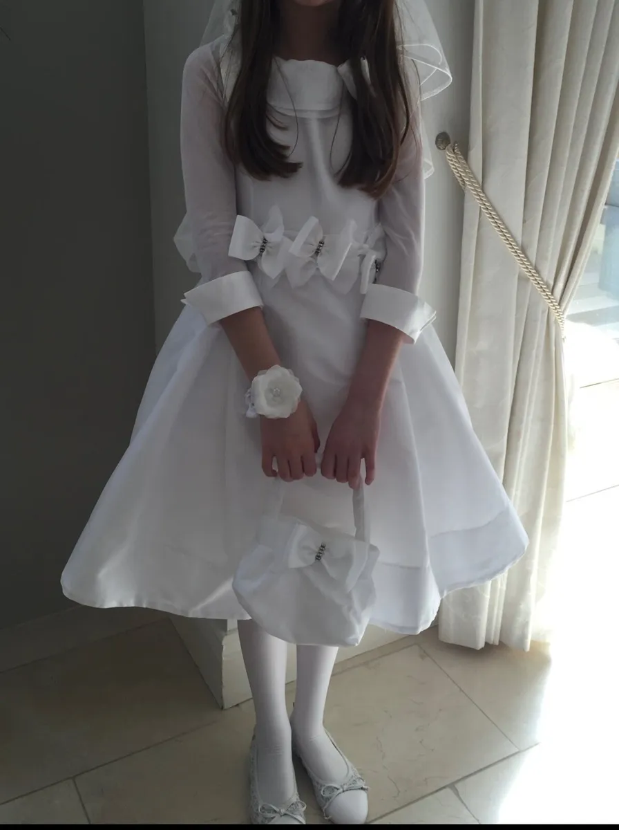 Communion dress - Image 1