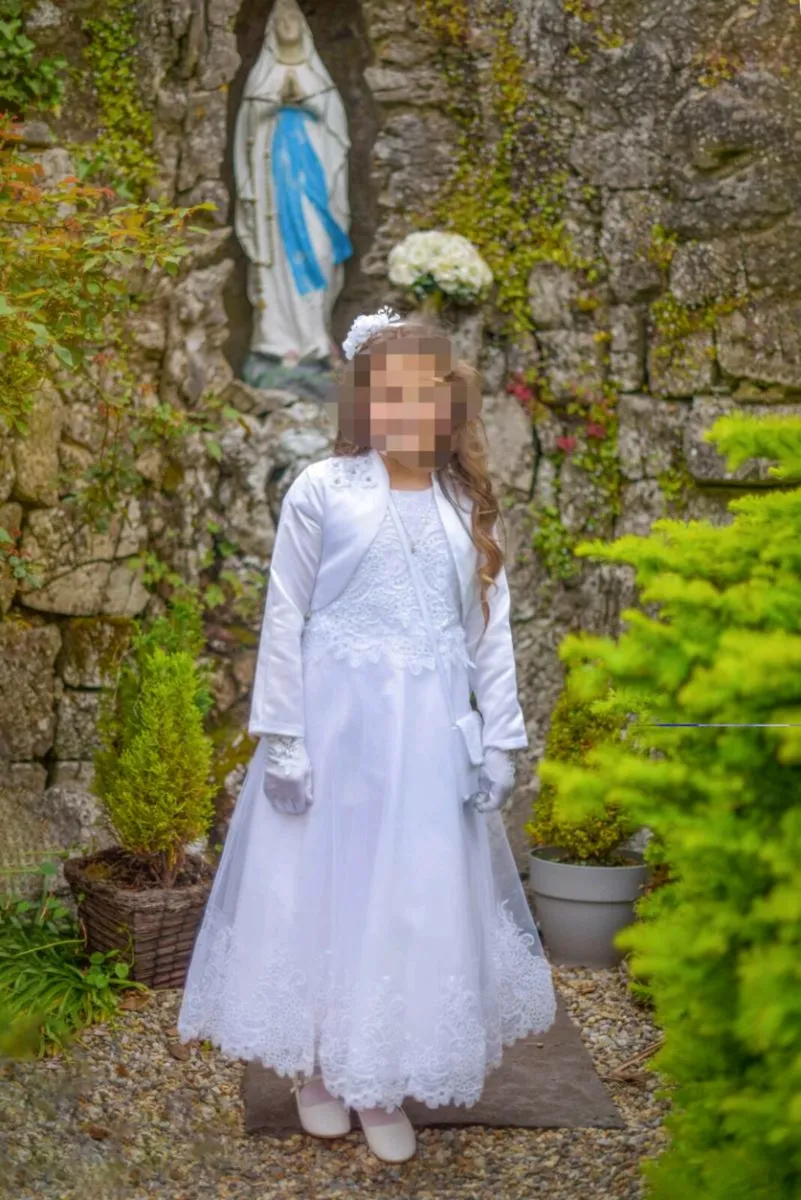 Communion Dress and accessories - Image 3
