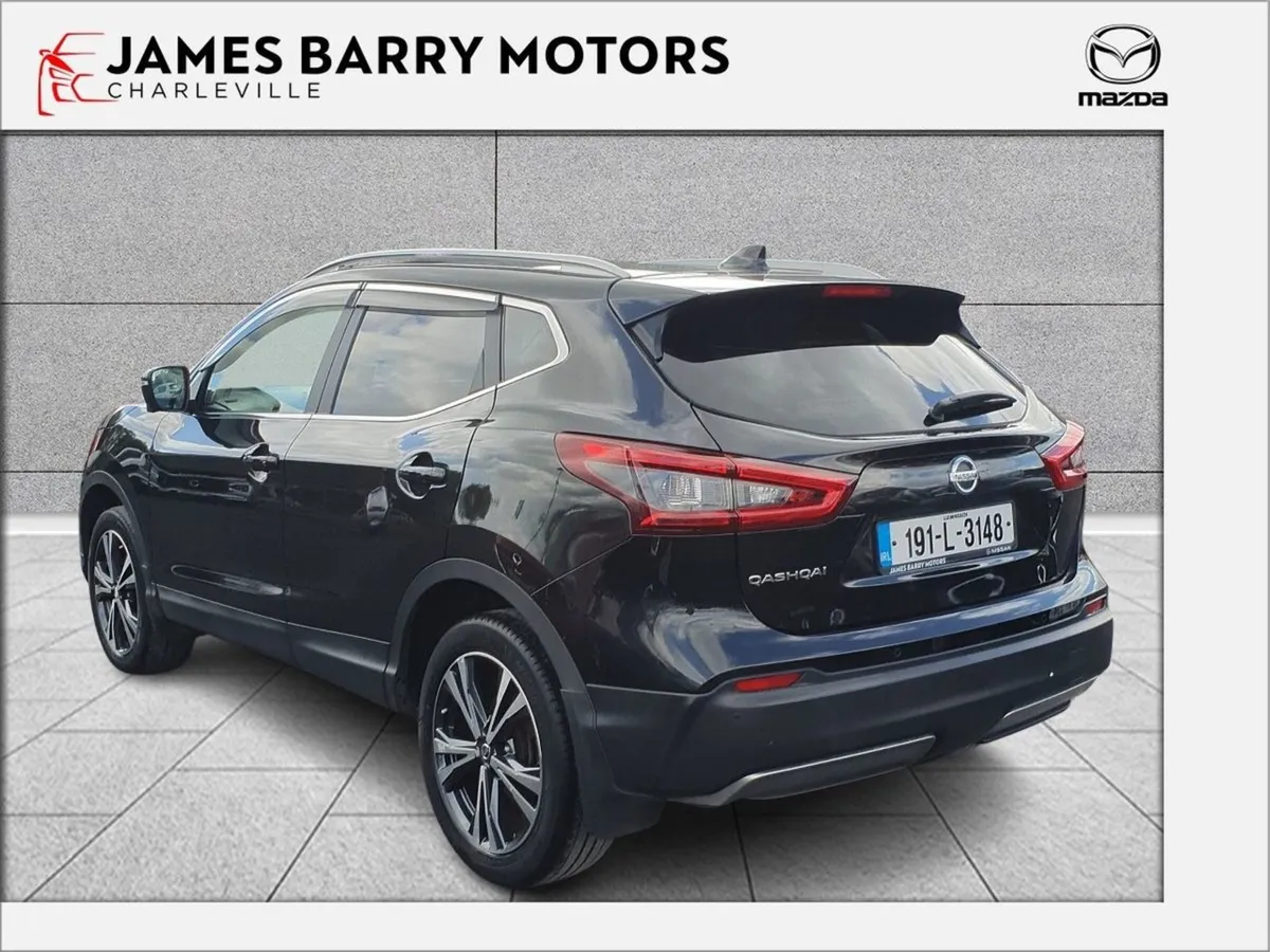 Nissan QASHQAI 1.2 PET SV Premium - Image 4