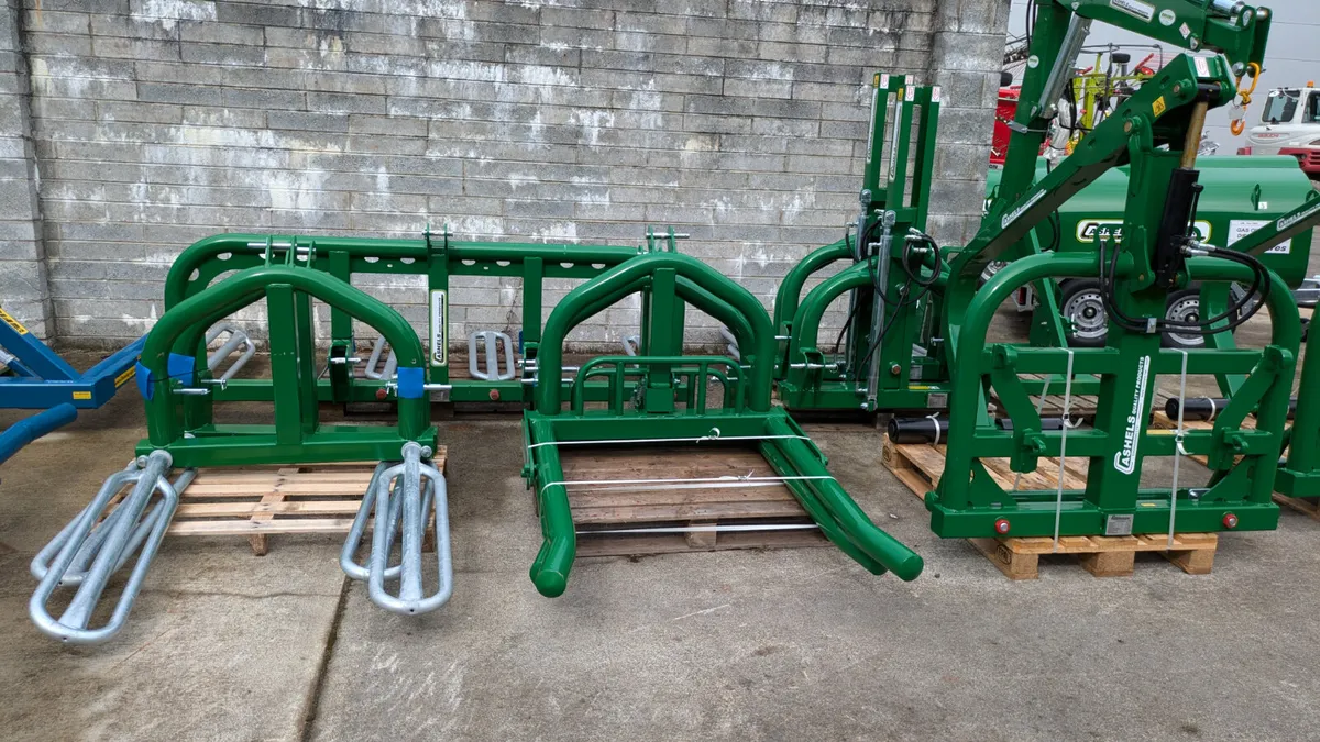 Cashels Bale handling equipment - Image 2