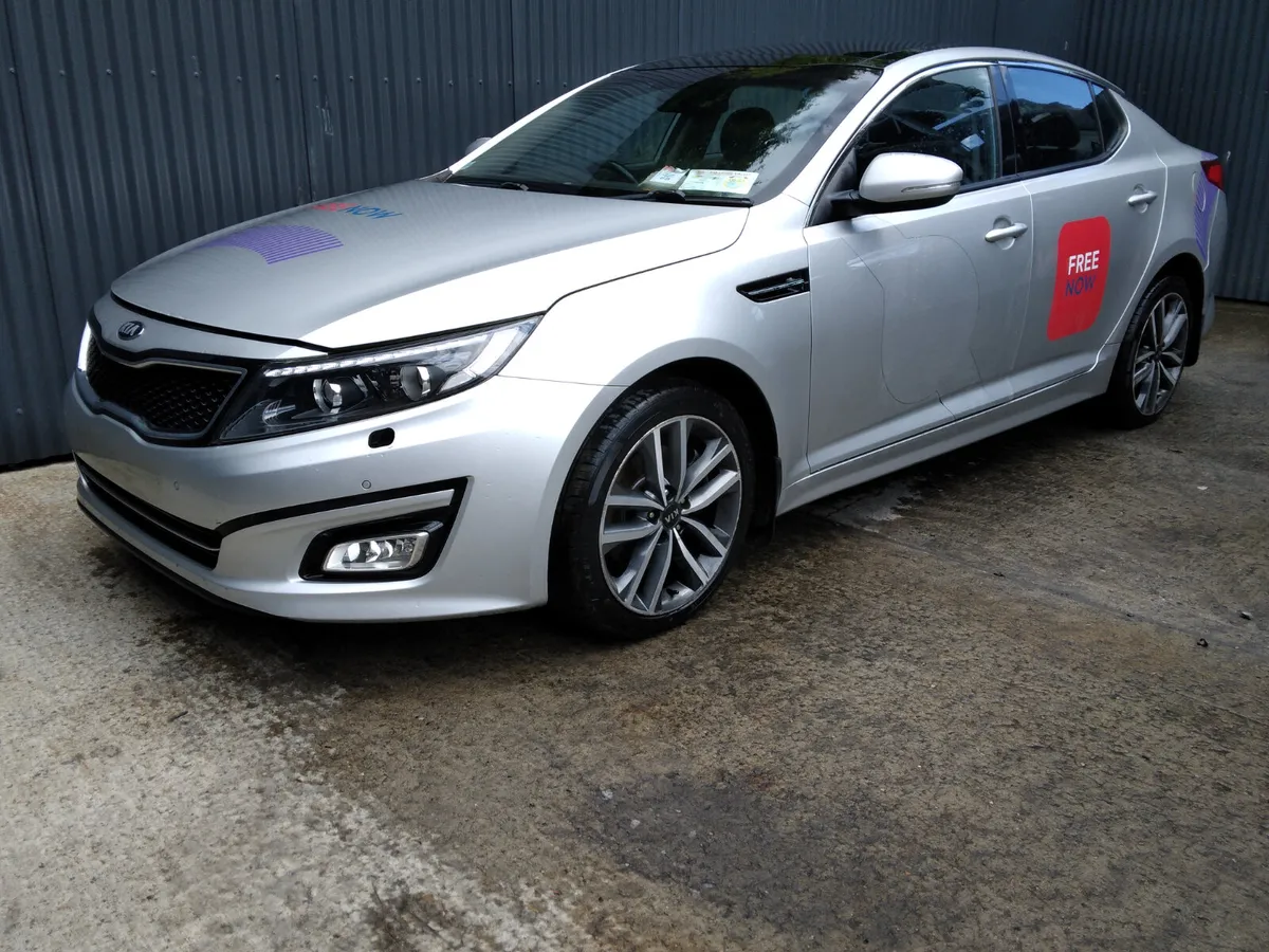 2015 Kia Optima Auto Breaking/Dismantling - Image 1