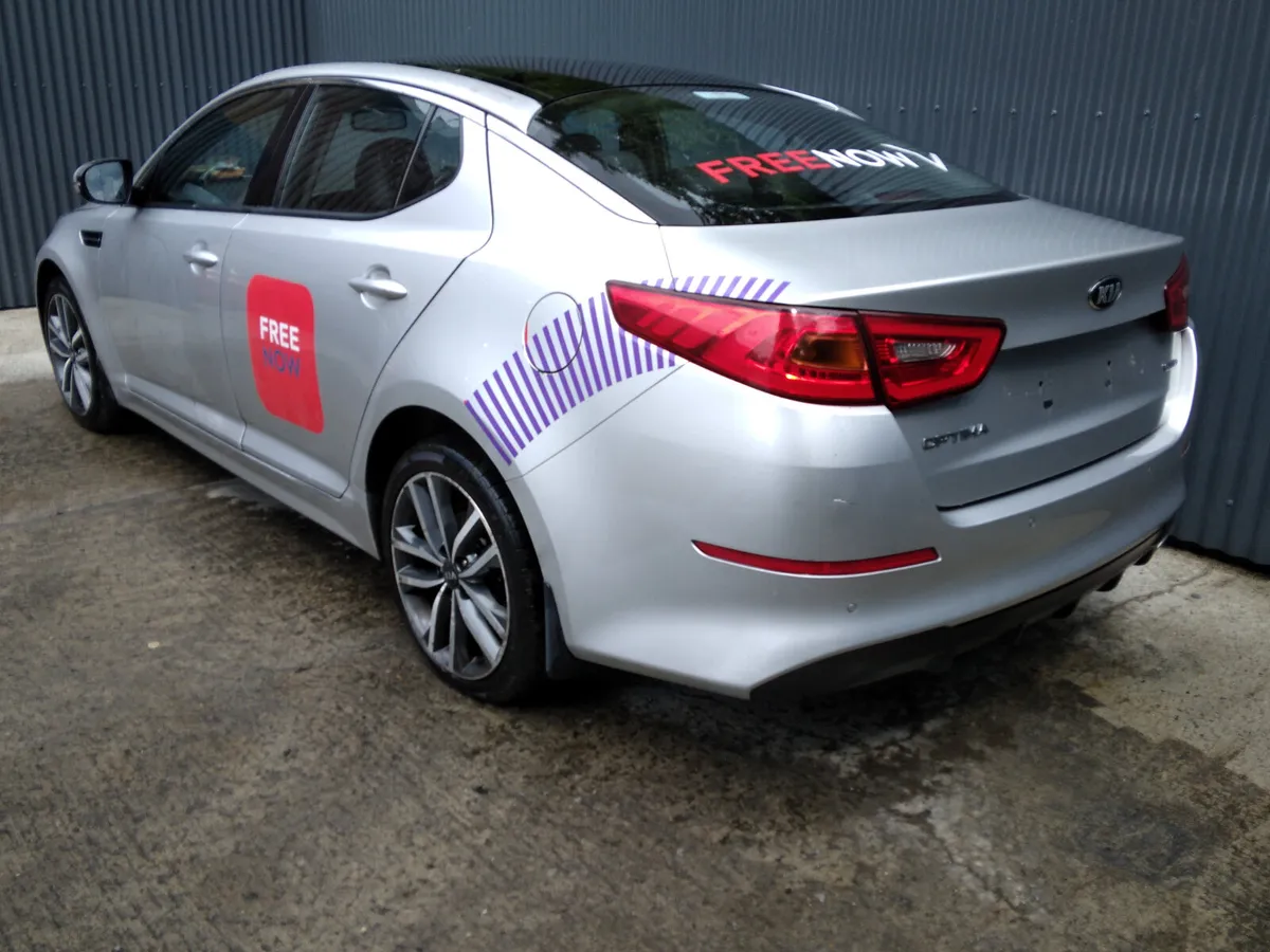 2015 Kia Optima Auto Breaking/Dismantling - Image 4