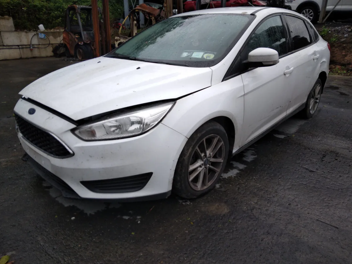 2016 Ford Focus Saloon Breaking/Dismantling - Image 1