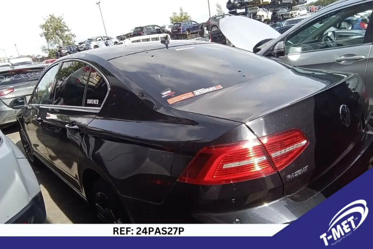 2015 VOLKSWAGEN PASSAT BREAKING FOR PARTS - Image 4