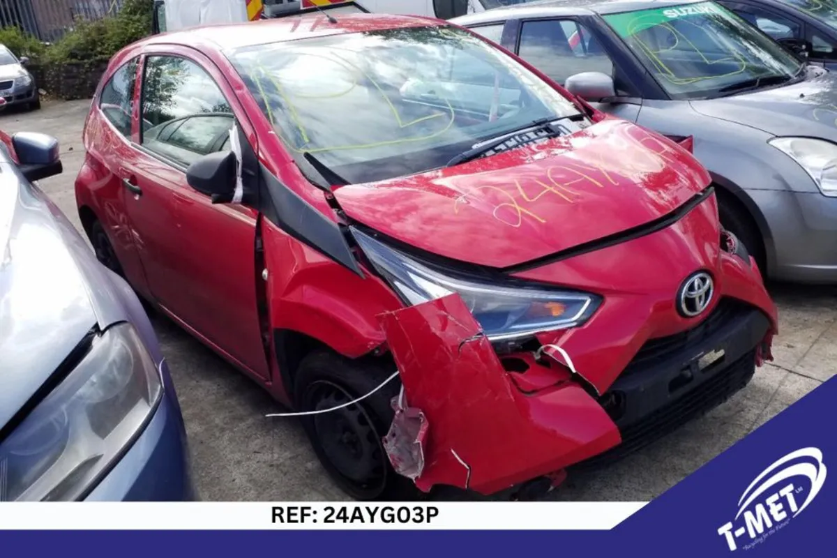 2018 TOYOTA AYGO X BREAKING FOR PARTS - Image 3