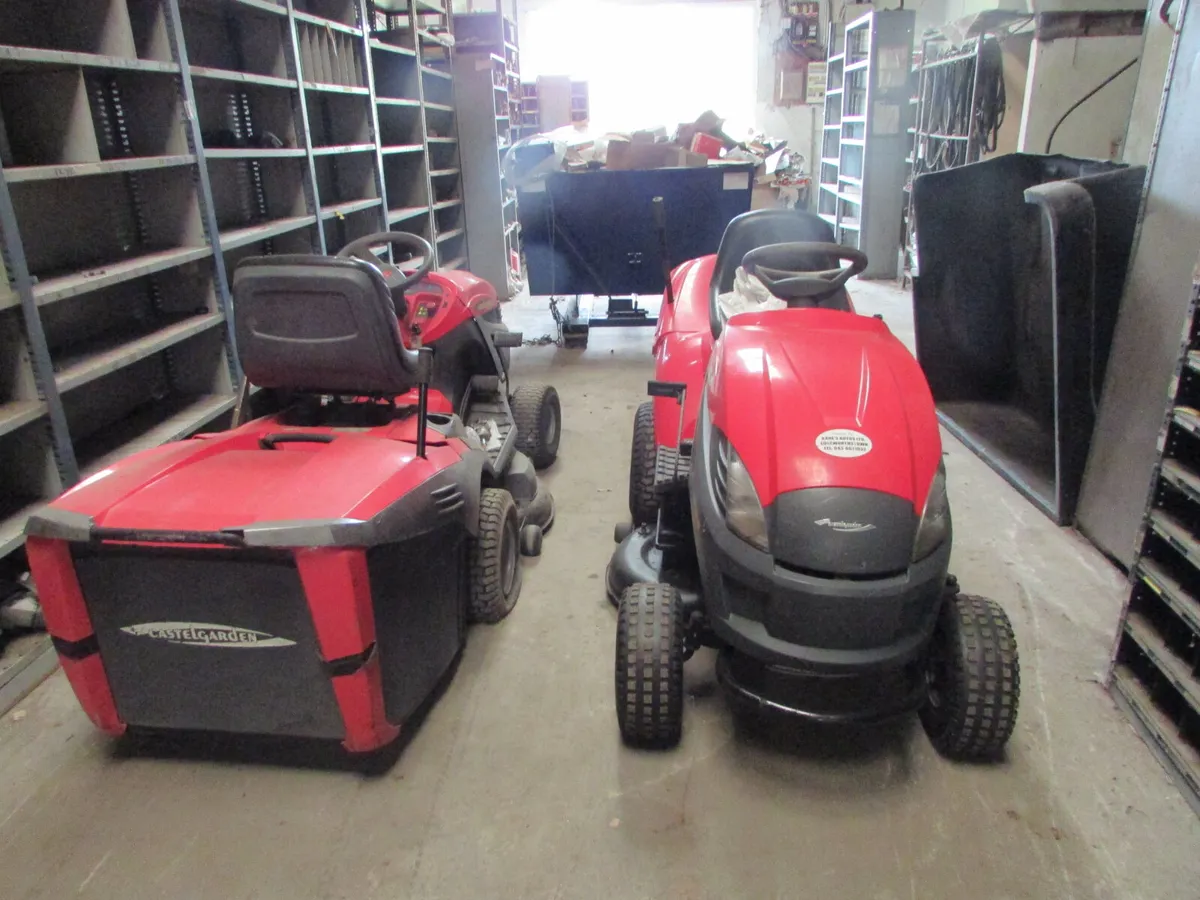 Second Hand Castlegarden Lawnmower - Image 2
