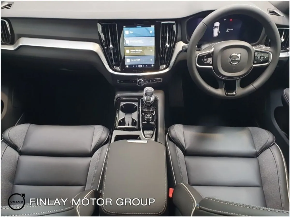 Volvo V60 T6 Plus Dark  demo Vapour Grey Heated S - Image 3