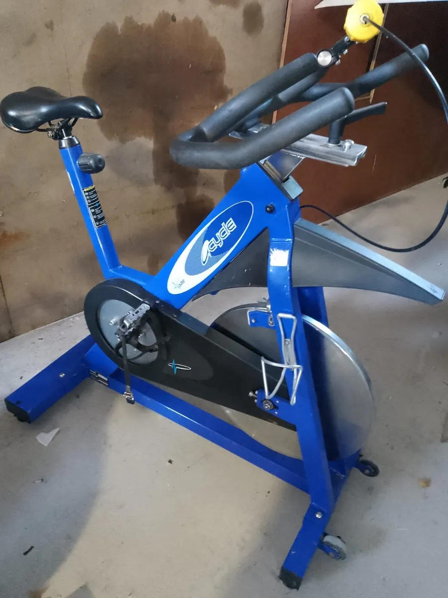 5 NEXT TO NEW PULSE SPIN BIKES TOP BRAND - Image 1