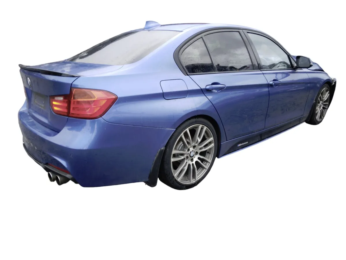 2012 BMW 3 SERIES M SPORT For Breaking/Dismantling - Image 3