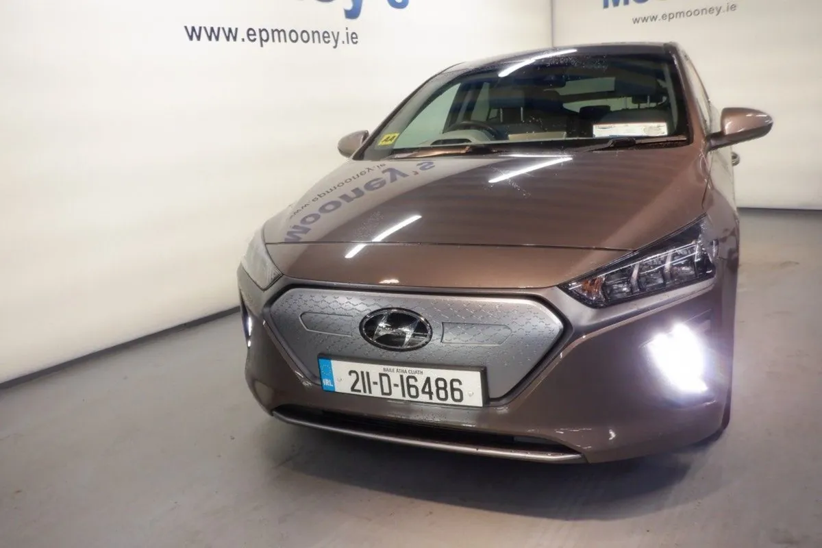 Hyundai Ioniq Electric Premium EV - Image 2