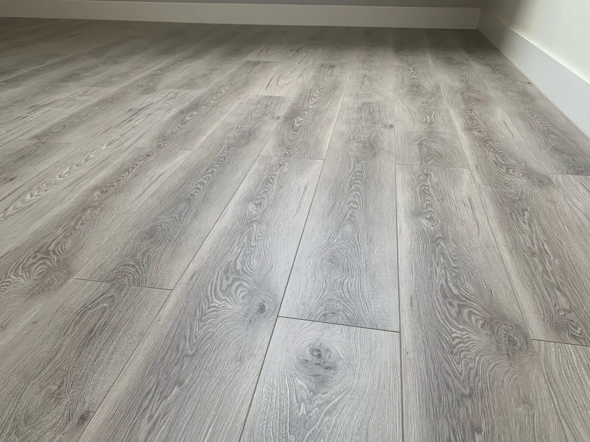 New AC4 Matt Finish Grey Laminated Floor - Image 4