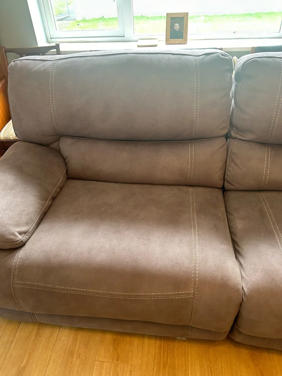 Bradford 3 Seater Couch - Image 2