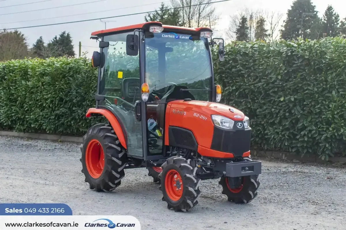 New Kubota B2261 Cab - Image 4